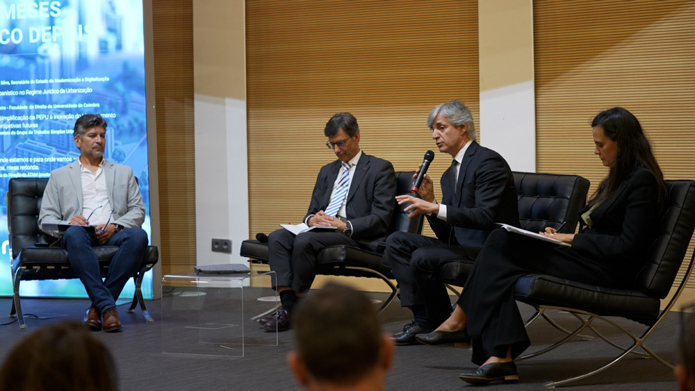 Veja o filme com os destaques da conferência "Simplex Urbanístico, 6 meses depois: Onde estamos, para onde vamos?"